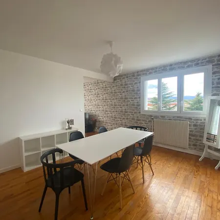 Volcan Ocre-4 Pers-spacieux Et Chaleureux - Parking Privatif - Proches Axes, Commerces Et Services - Check In 24-24 *