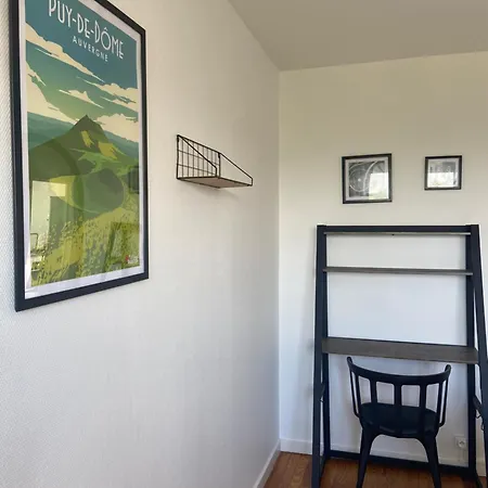 Volcan Ocre-4 Pers-spacieux Et Chaleureux - Parking Privatif - Proches Axes, Commerces Et Services - Check In 24-24 Apartment Lempdes