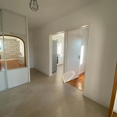 Volcan Ocre-4 Pers-spacieux Et Chaleureux - Parking Privatif - Proches Axes, Commerces Et Services - Check In 24-24